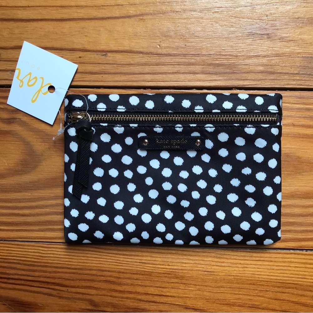 Kate Spade Black and White Polka Dot Pouch Wallet, EUC, 6.5”